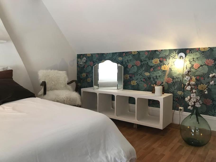 Maisonnette Le Long Du Loing Episy Exteriör bild